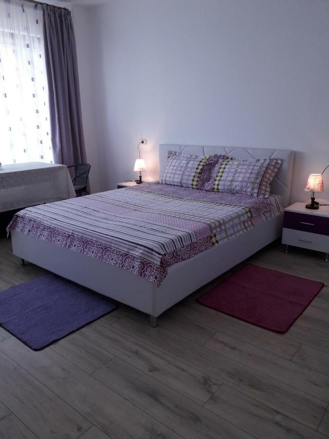 Studio Sunset Violet Mamaia Luaran gambar
